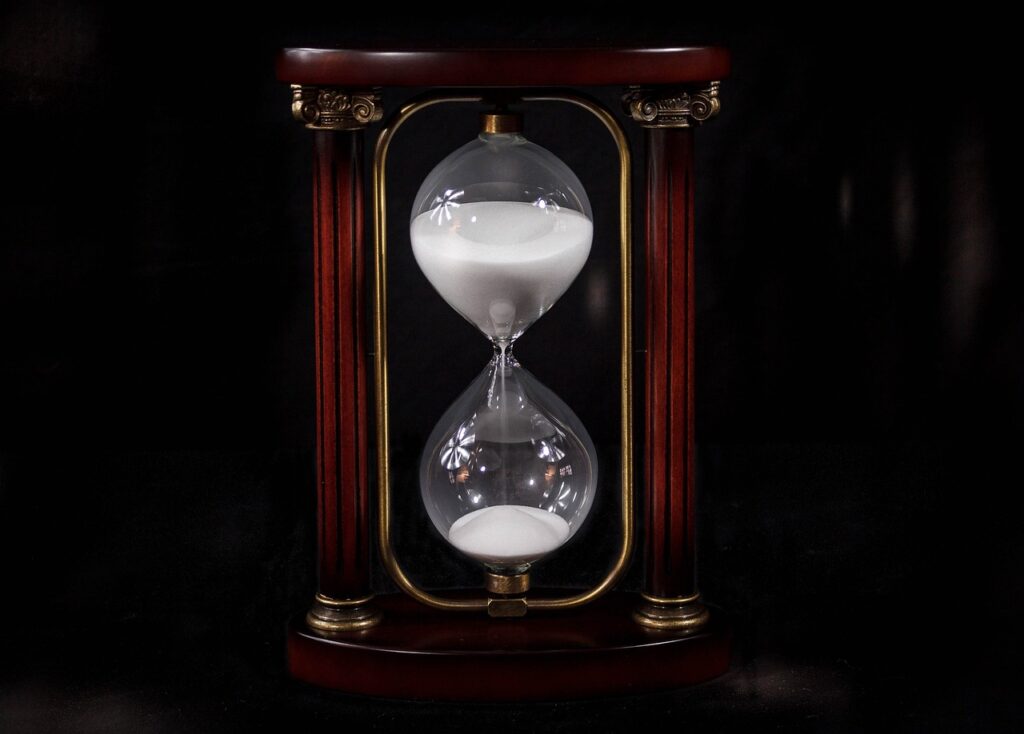 hourglass, sandglass, timer-695275.jpg